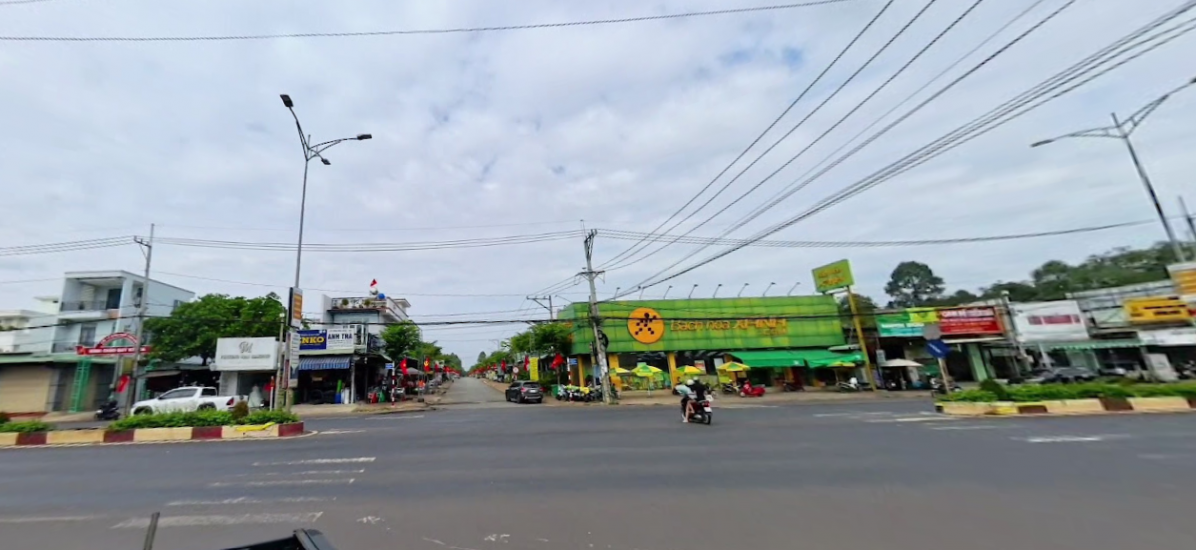 Chủ cần bán 300m2 (10mx30m). Đường nhựa 17m. Trung Tâm Hành Chính Huyện Đồng Phú, Bình Phước